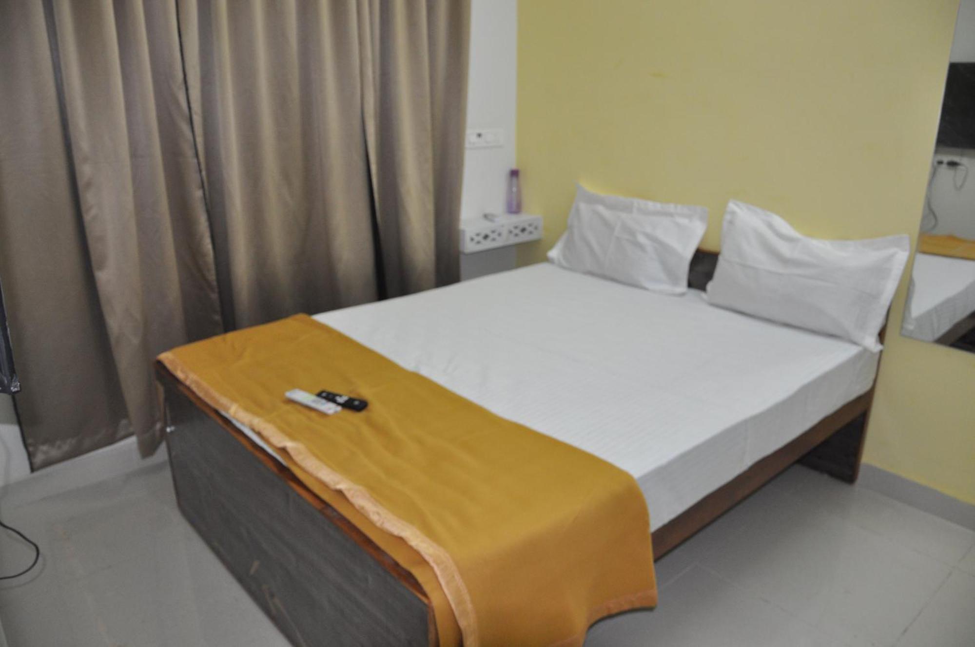 Alaya Rooms Tiruchirappalli Exterior foto