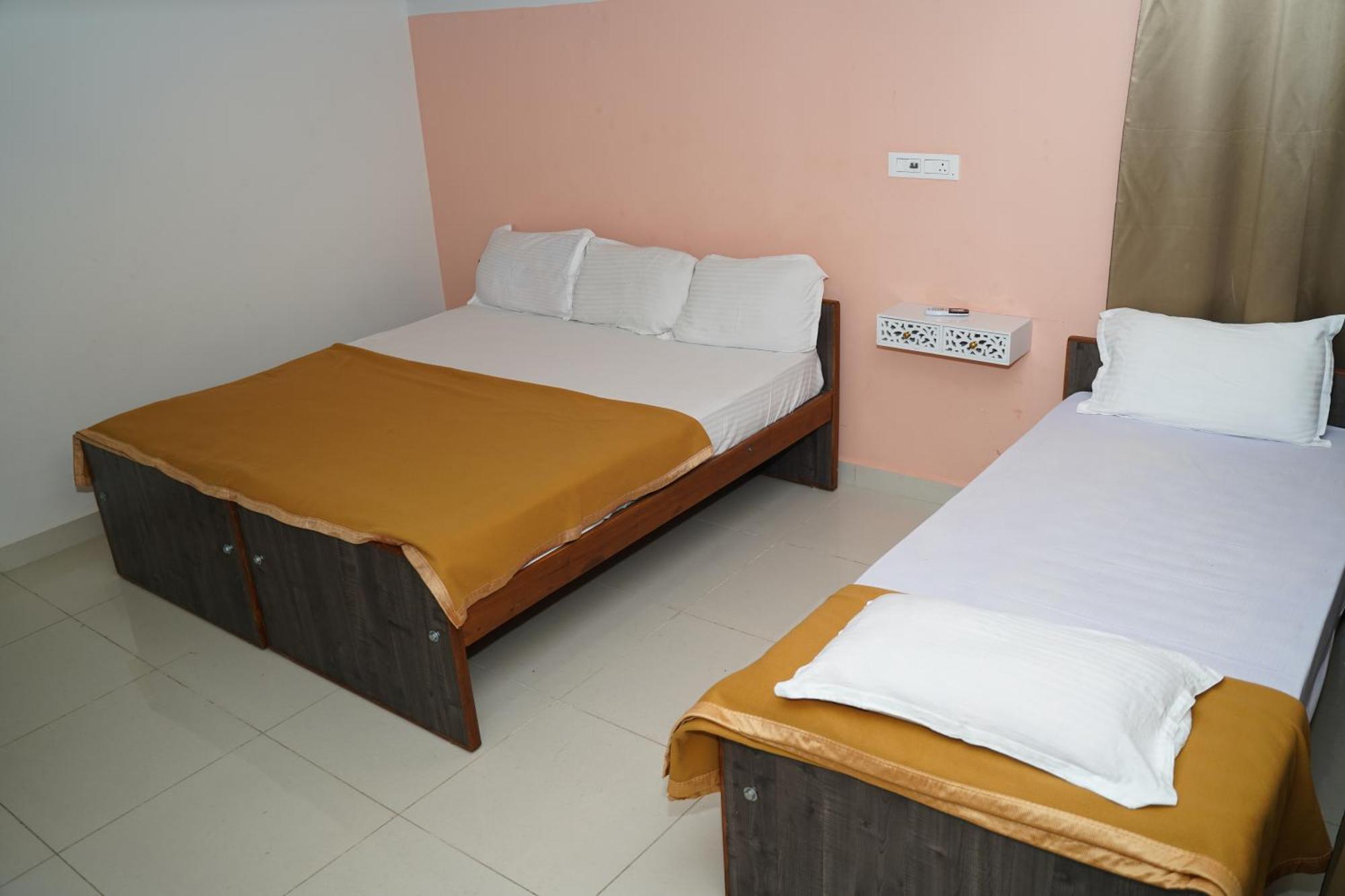 Alaya Rooms Tiruchirappalli Exterior foto